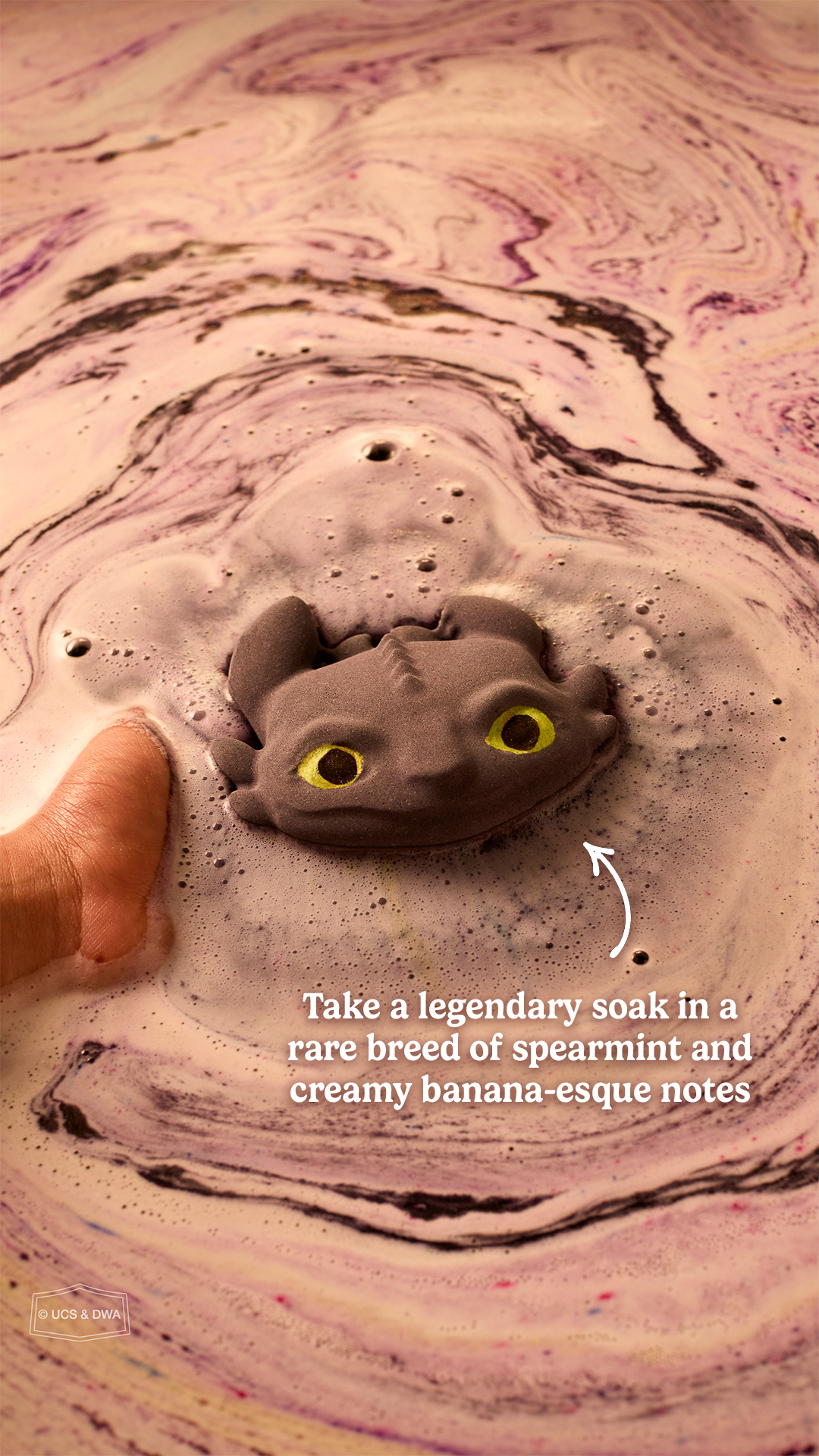 LUSH✖️ヒックとドラゴン　コラボ ボディスプレーと、コーム LUSH✖️ヒックとドラゴン コラボ ボディスプレーと、コーム