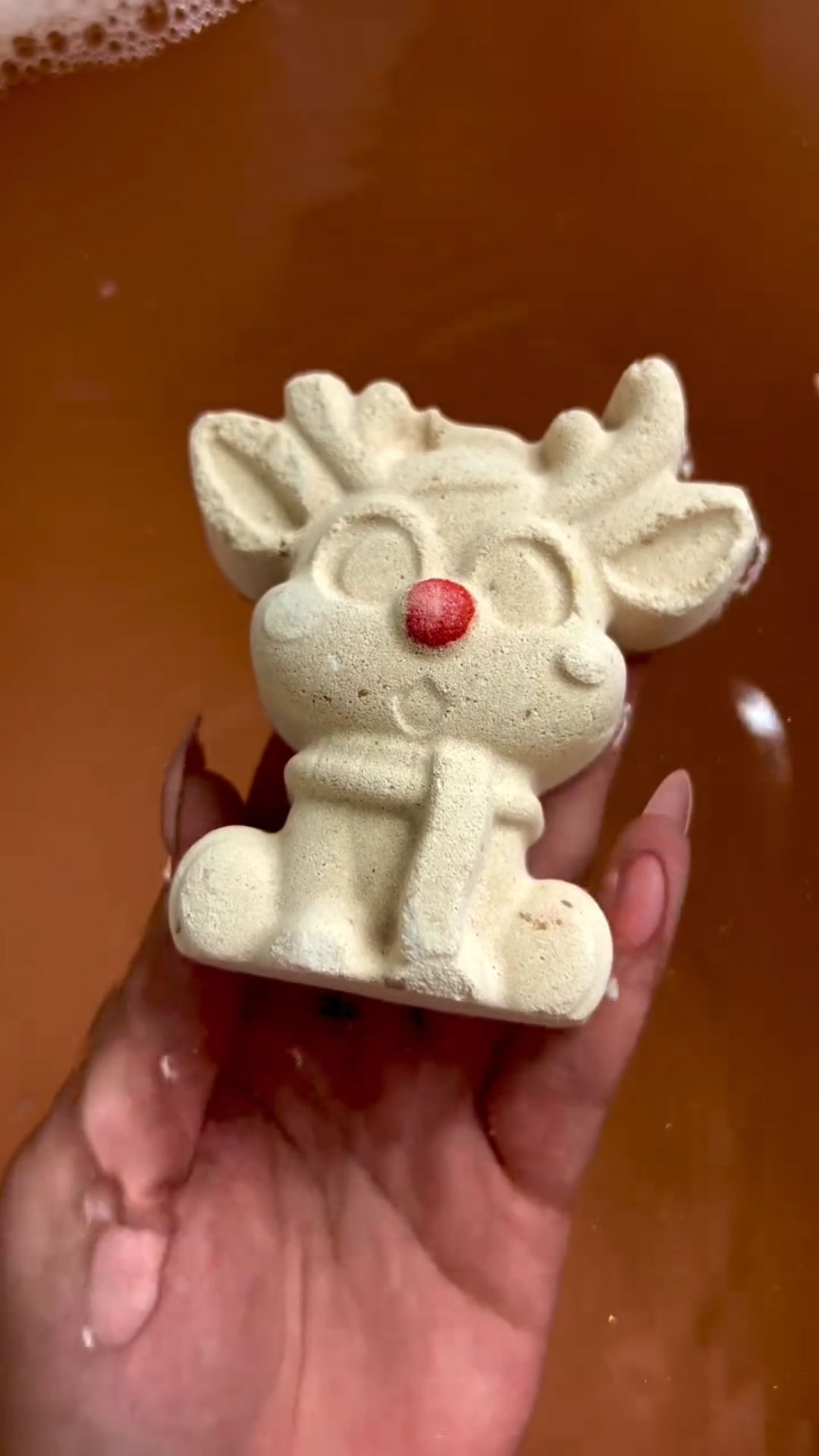 クリスマス商品 | ボディソープ・入浴剤・バスボム 他 | LUSH