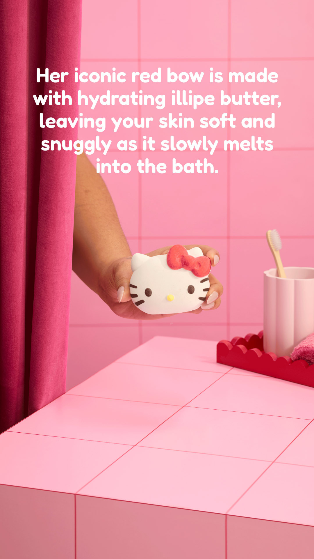 ハローキティ バスボム | LUSH