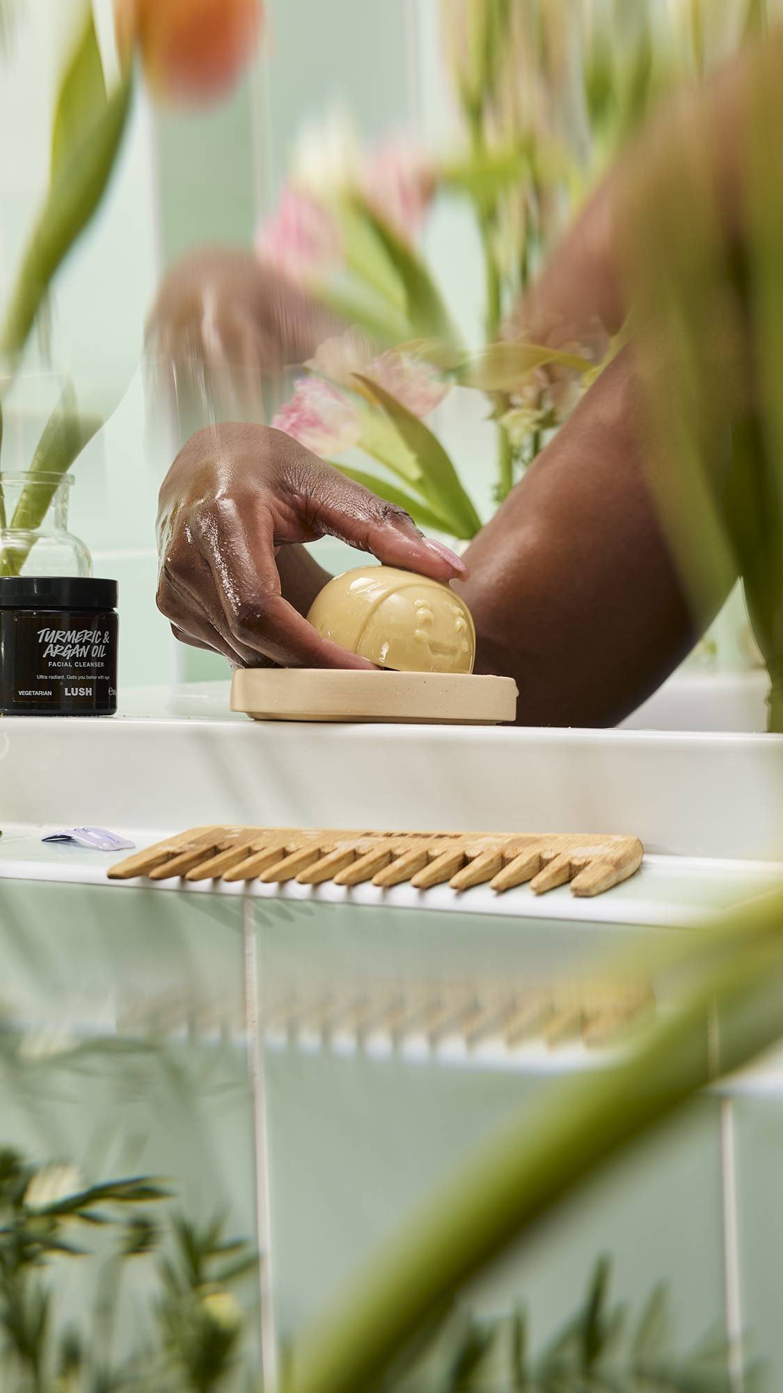 ママチーノスクラビー ボディスクラブ | LUSH