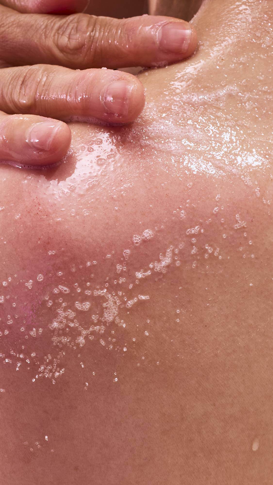 Comforter Rose Body Scrub