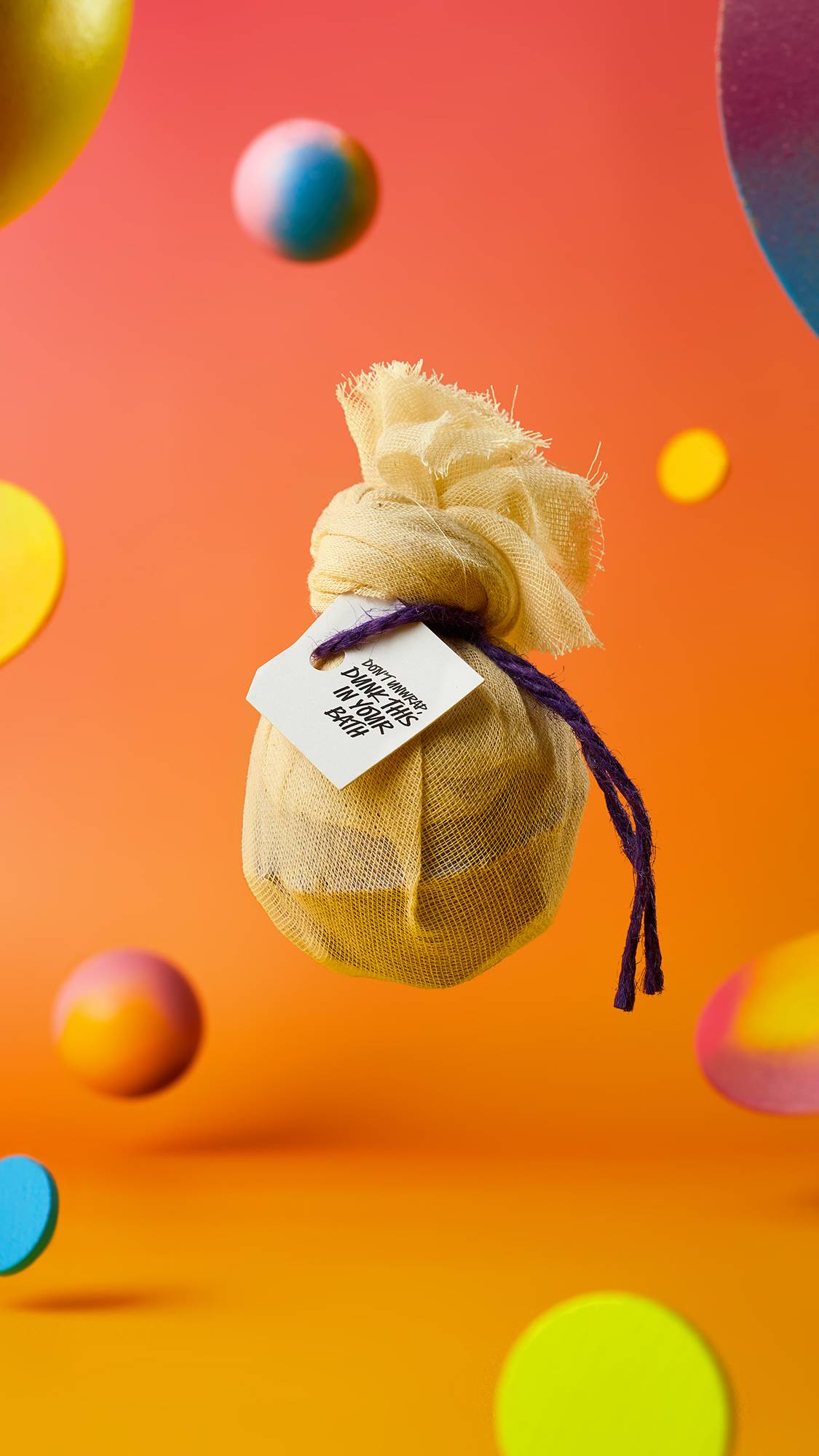 Dreamy Oaty Lavender Cataplasm Bath Bomb