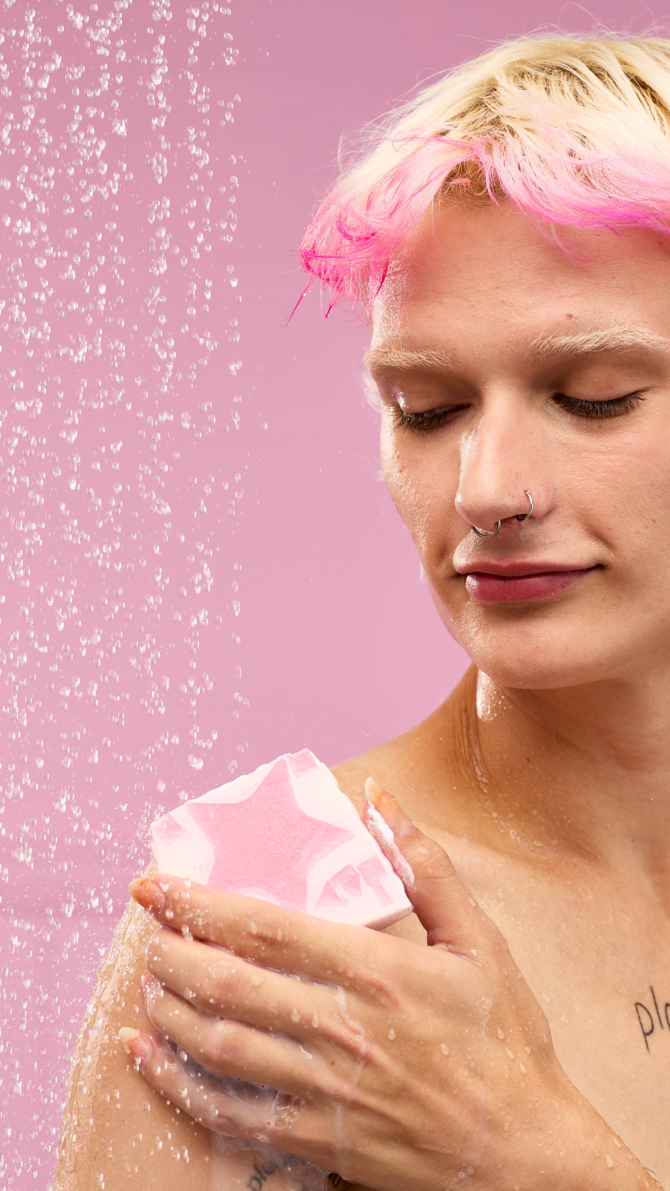 【新品】LUSH グローフェアリー ボディソープ ラッシュスノーフェアリー Amazon | LUSH ラッシュ スノーフェアリー ボディソープ