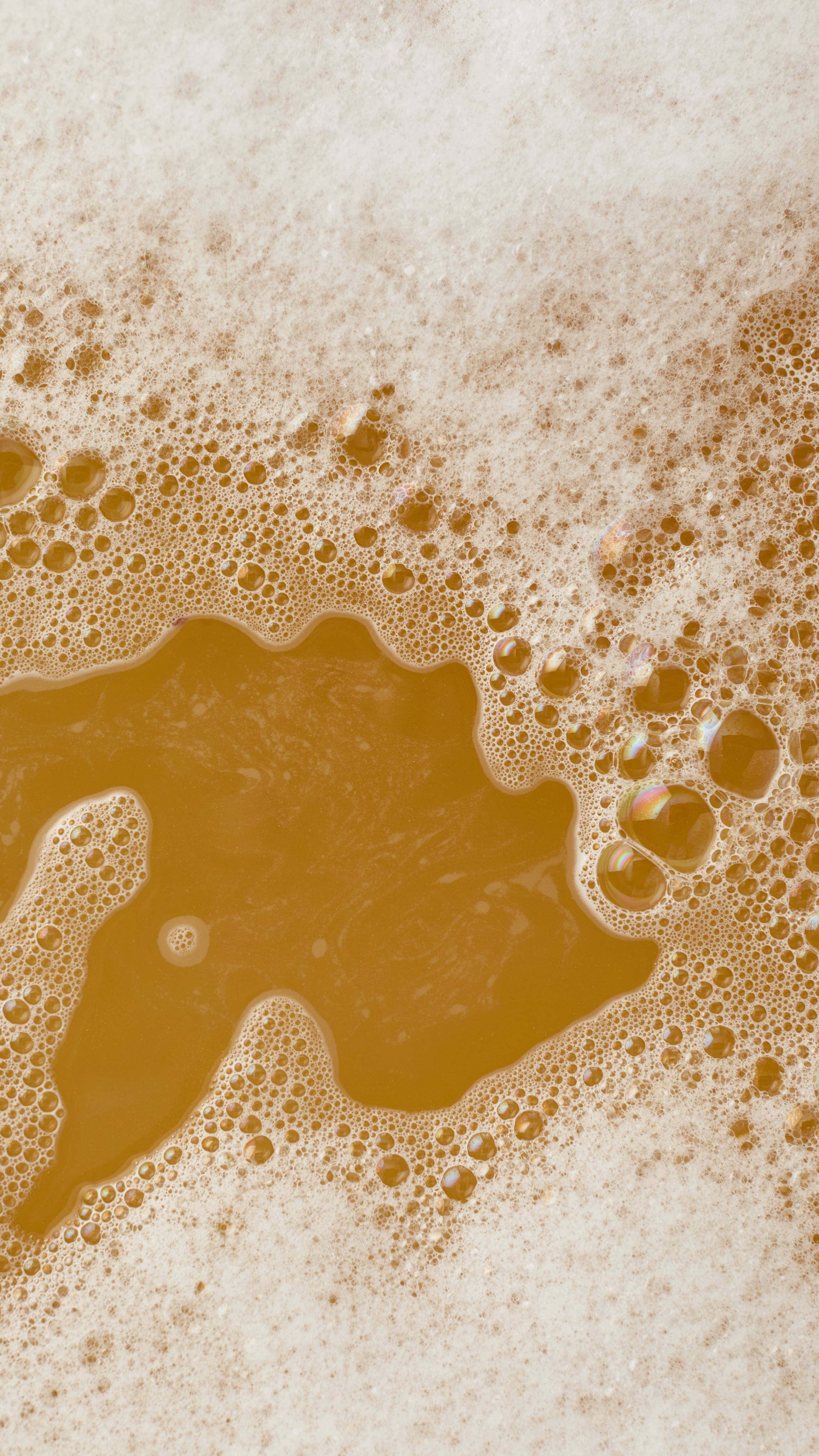 Swirly Sticky Dates Bubble Bar