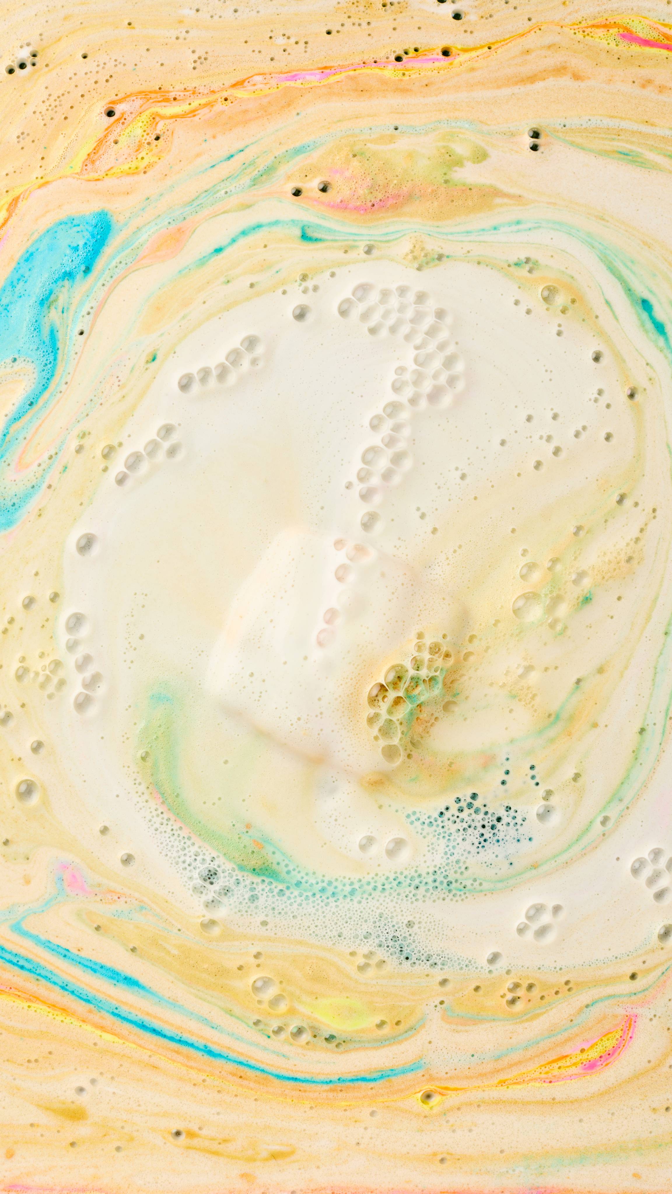 Golden Wonder Bath Bomb