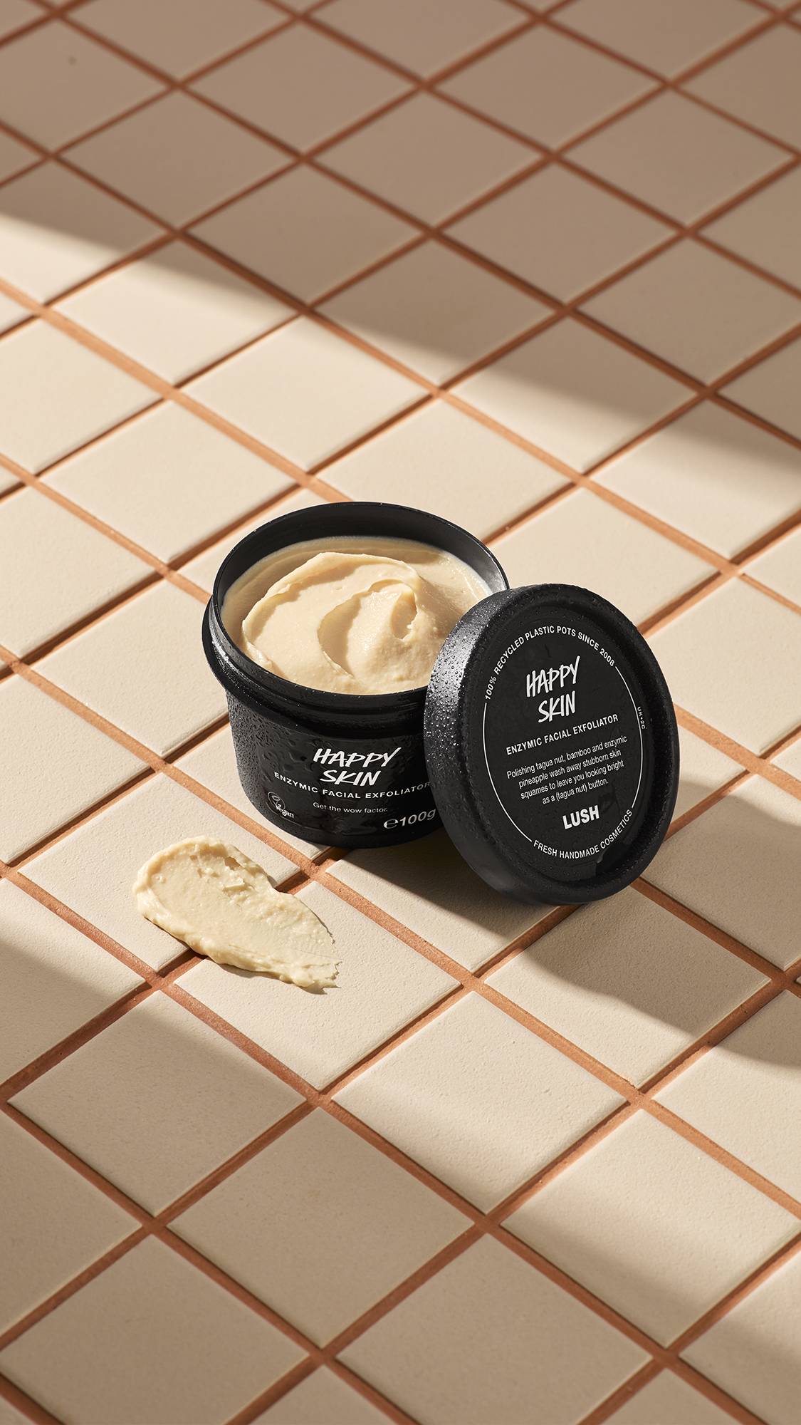 人気を誇る ハッピースキン フェイシャルスクラブ | LUSH 洗顔料