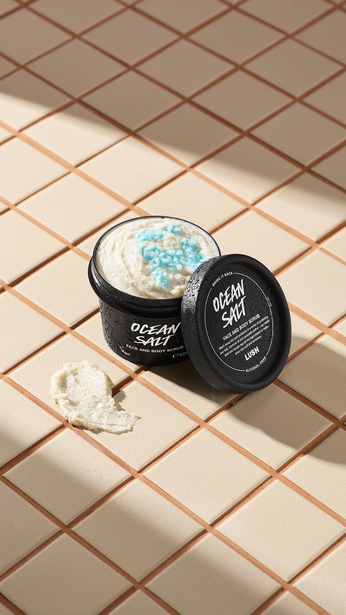 大人気の ヴィーナス誕生 フェイス＆ボディスクラブ | LUSH パック・フェイスマスク