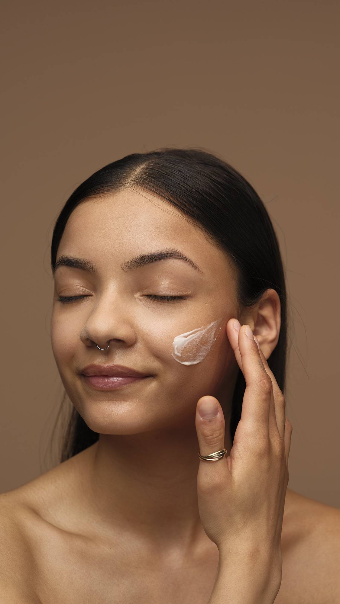 Enzymion | Light Moisturiser & Face Cream For Oily Skin | LUSH