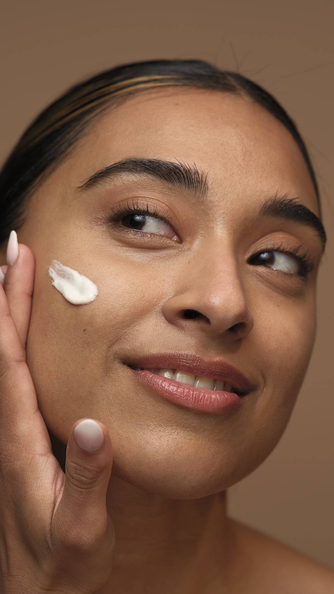 An image of LUSH | Gorgeous (Preserved) | Moisturiser | Organic Avocado & Grapeseed Oil | So...