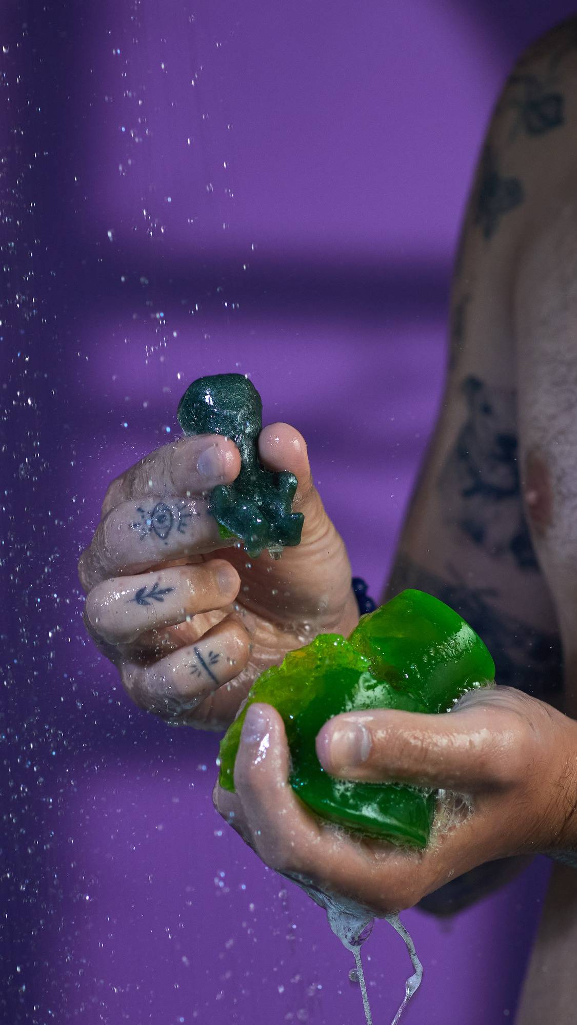 Alien Egg Farm Shower Jelly