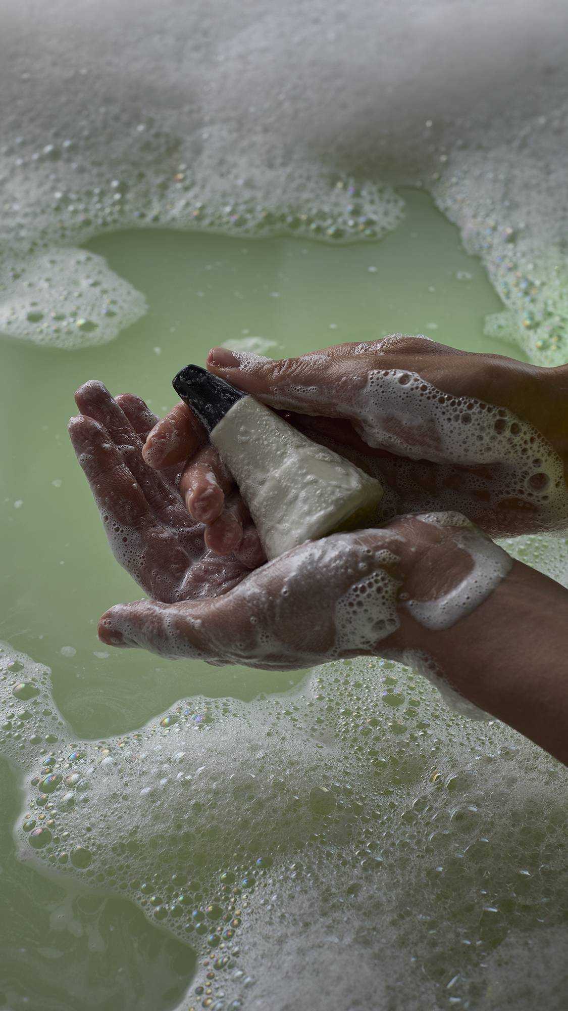 サンドワーム！ ラン！ ギフト | LUSH