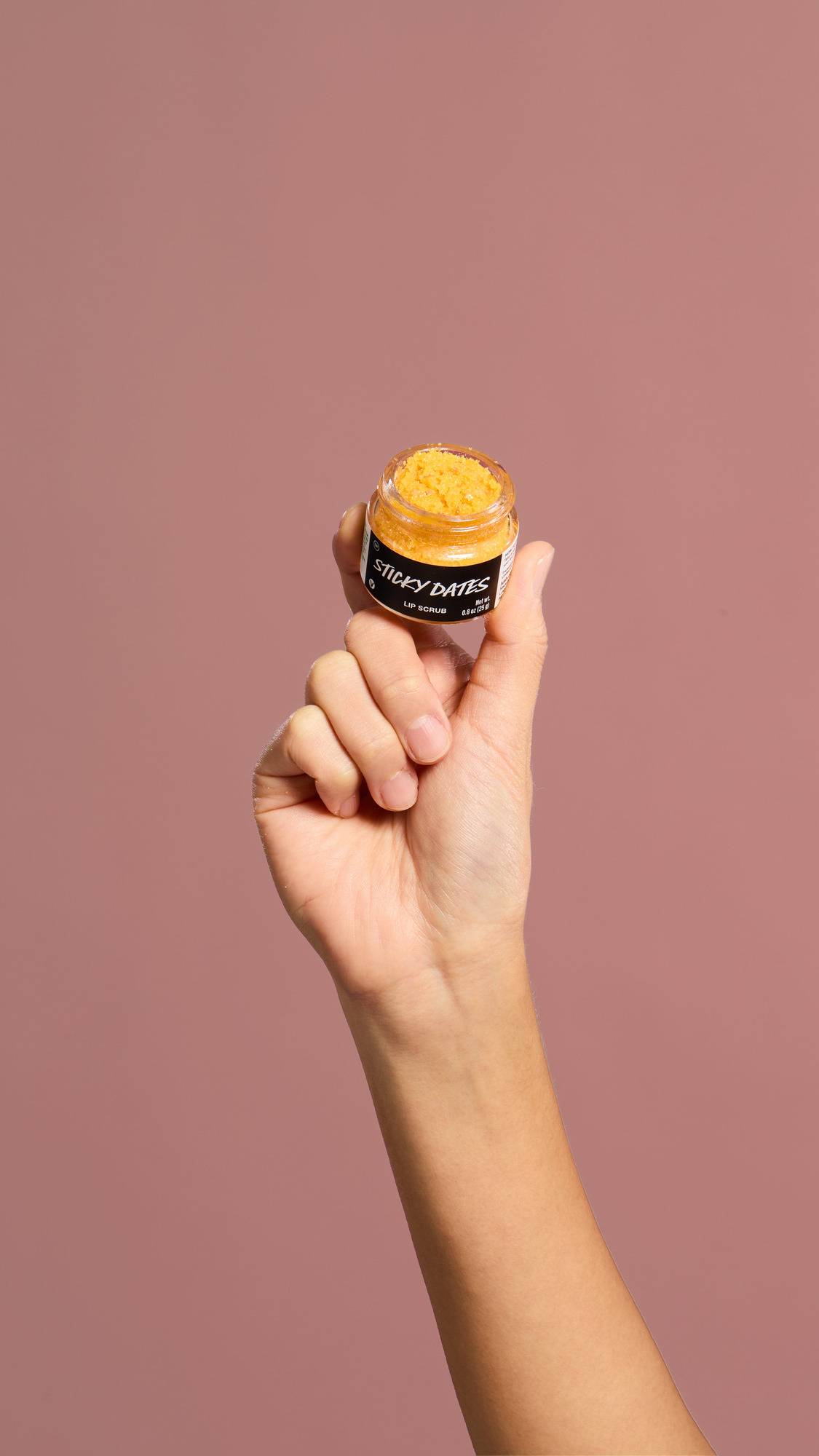 スティッキーフルーツ リップスクラブ | LUSH