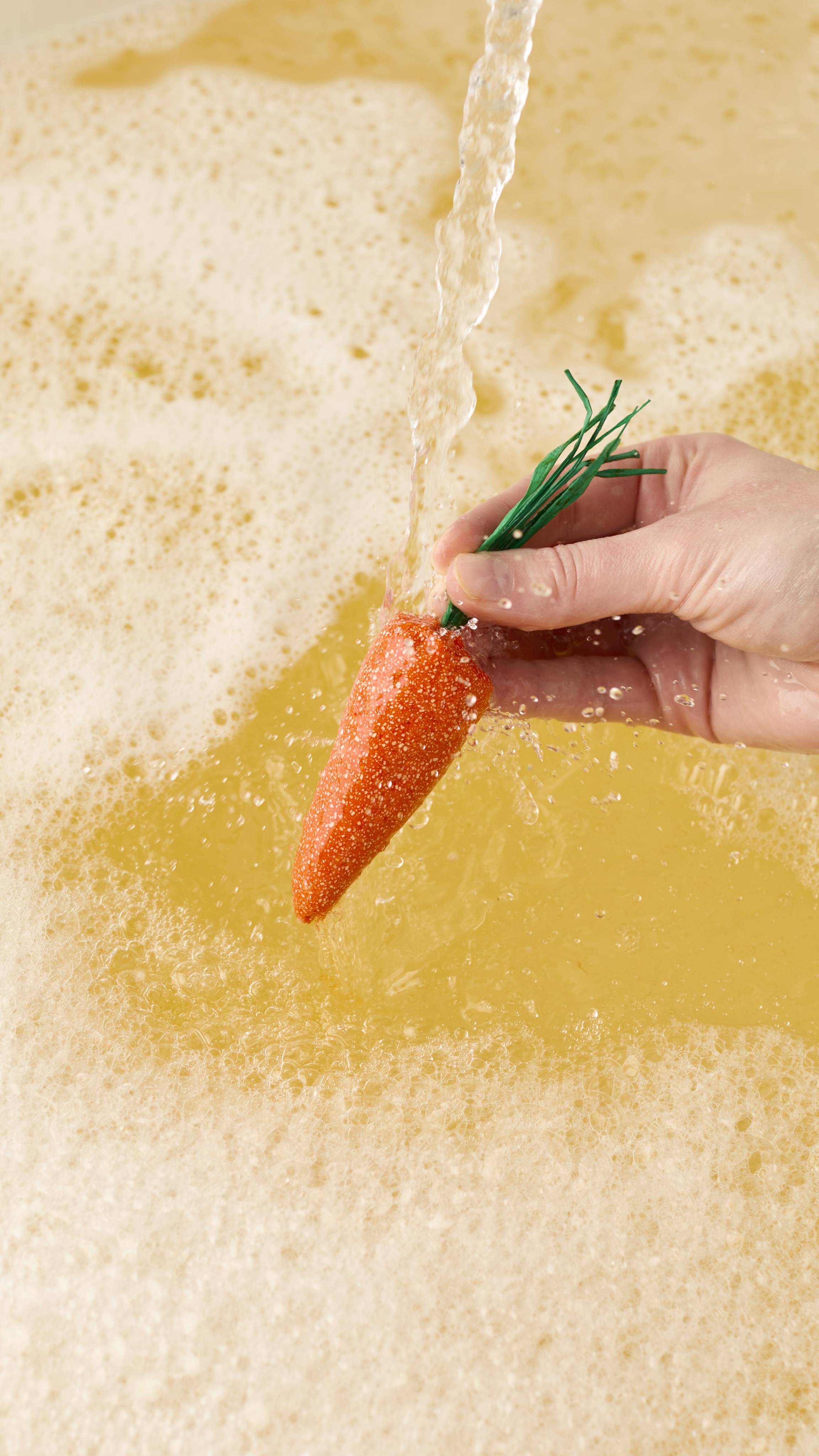 Baby Rainbow Carrots Reusable Bubble Bar