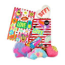 BFF gift. A colourful and nostalgic, doodle-patterned gift box including four fun bath gifts and a sticker sheet. 