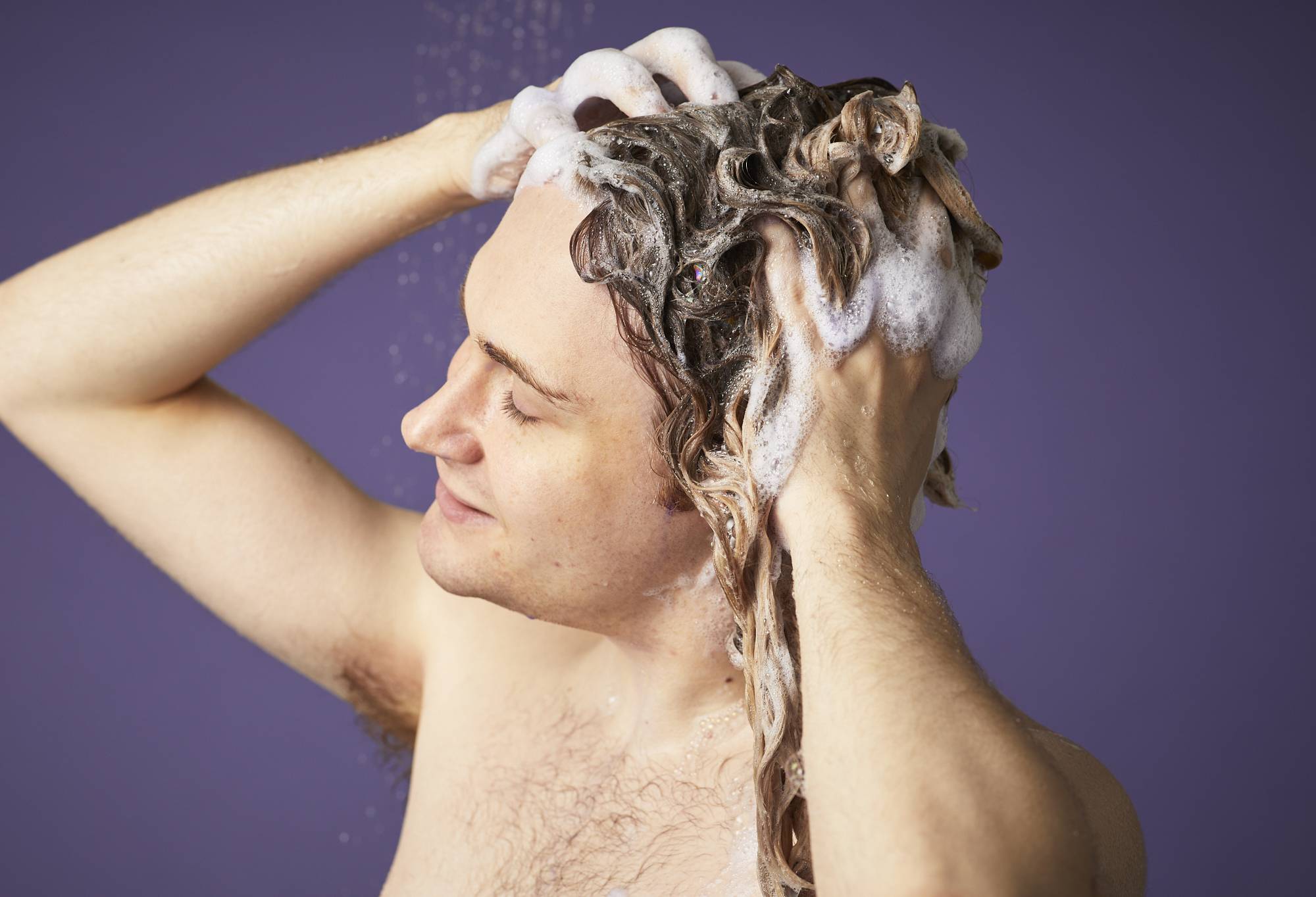 セクシャルバイオレットNo.14 リキッドシャンプー | LUSH