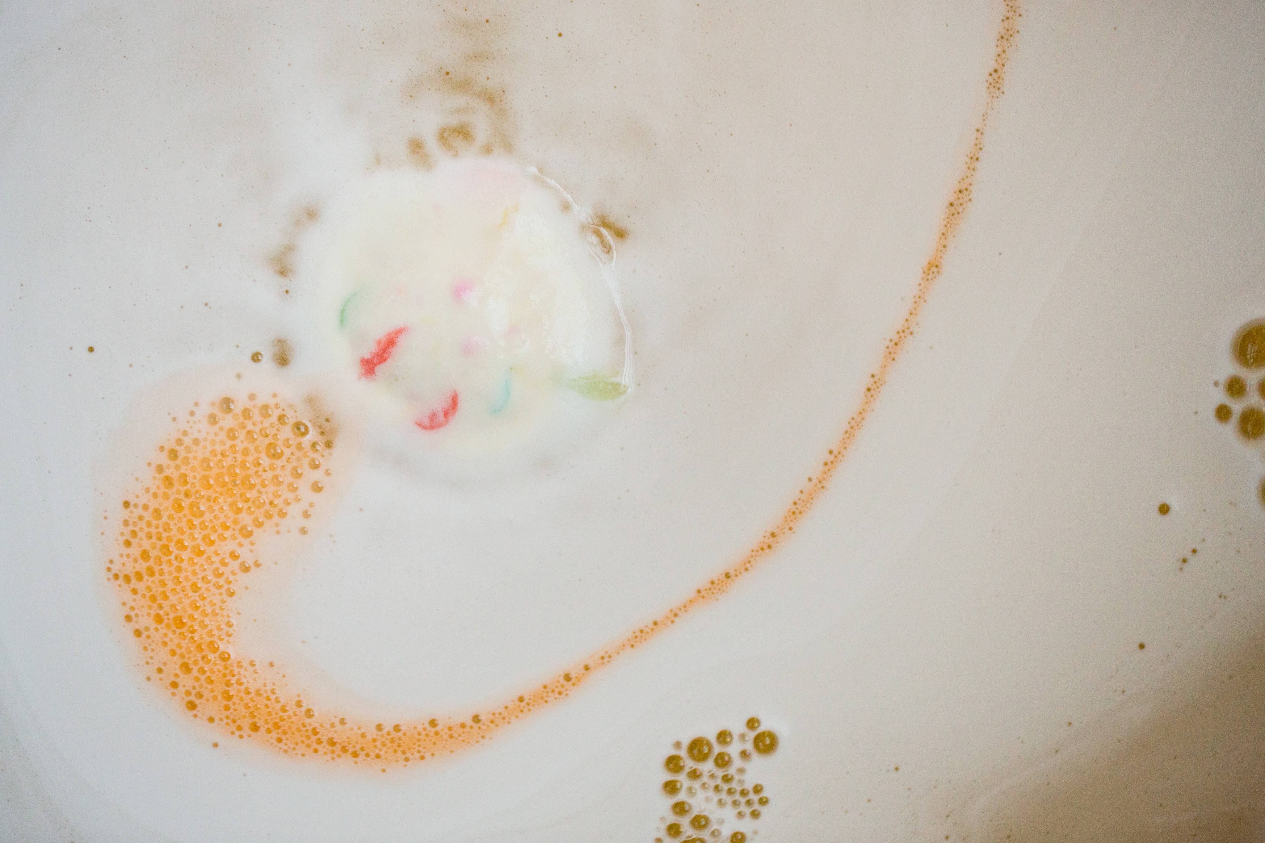 アート オブ ベイジング ギフト | LUSH