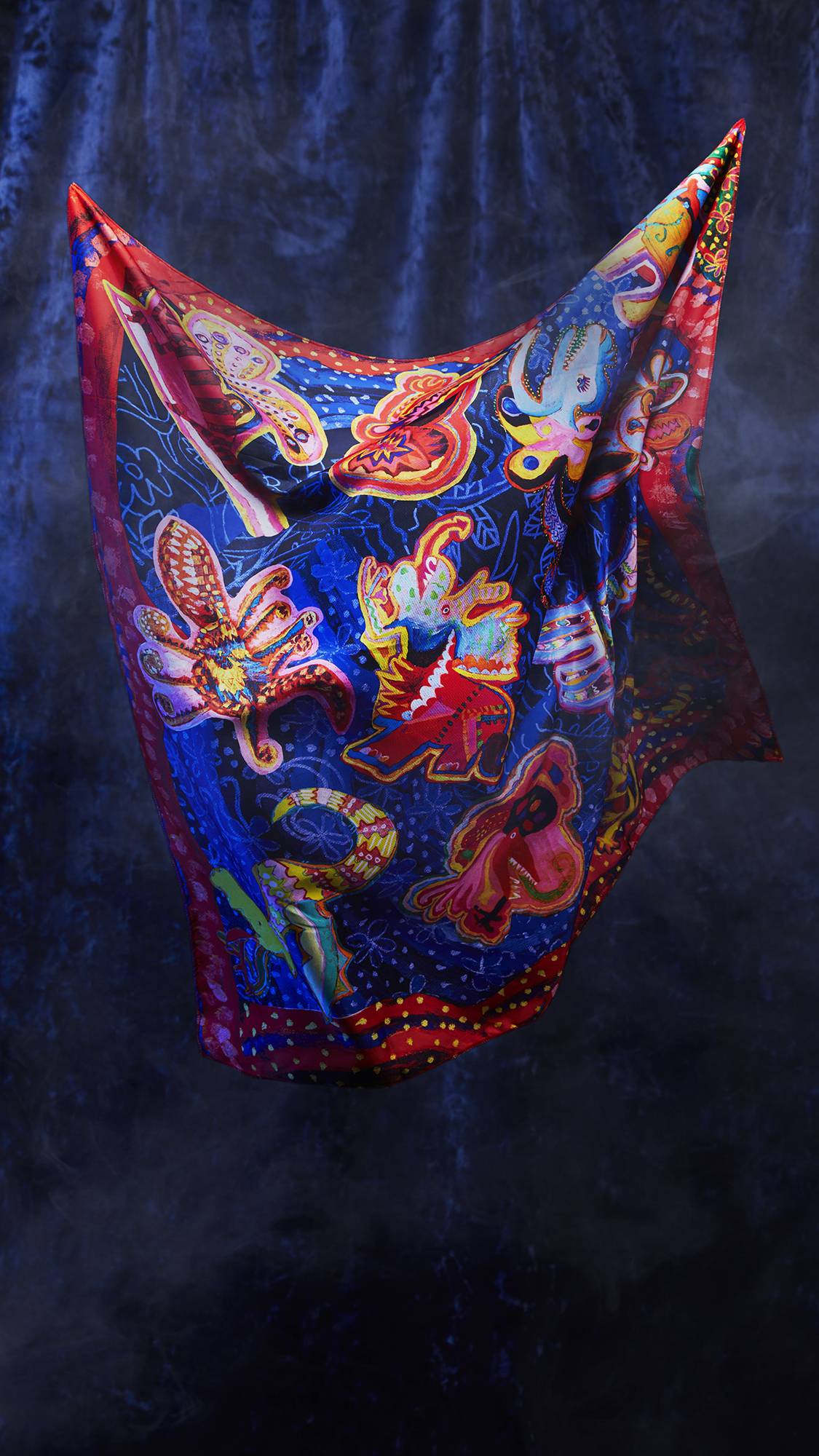 Fantasy Animals Knot Wrap