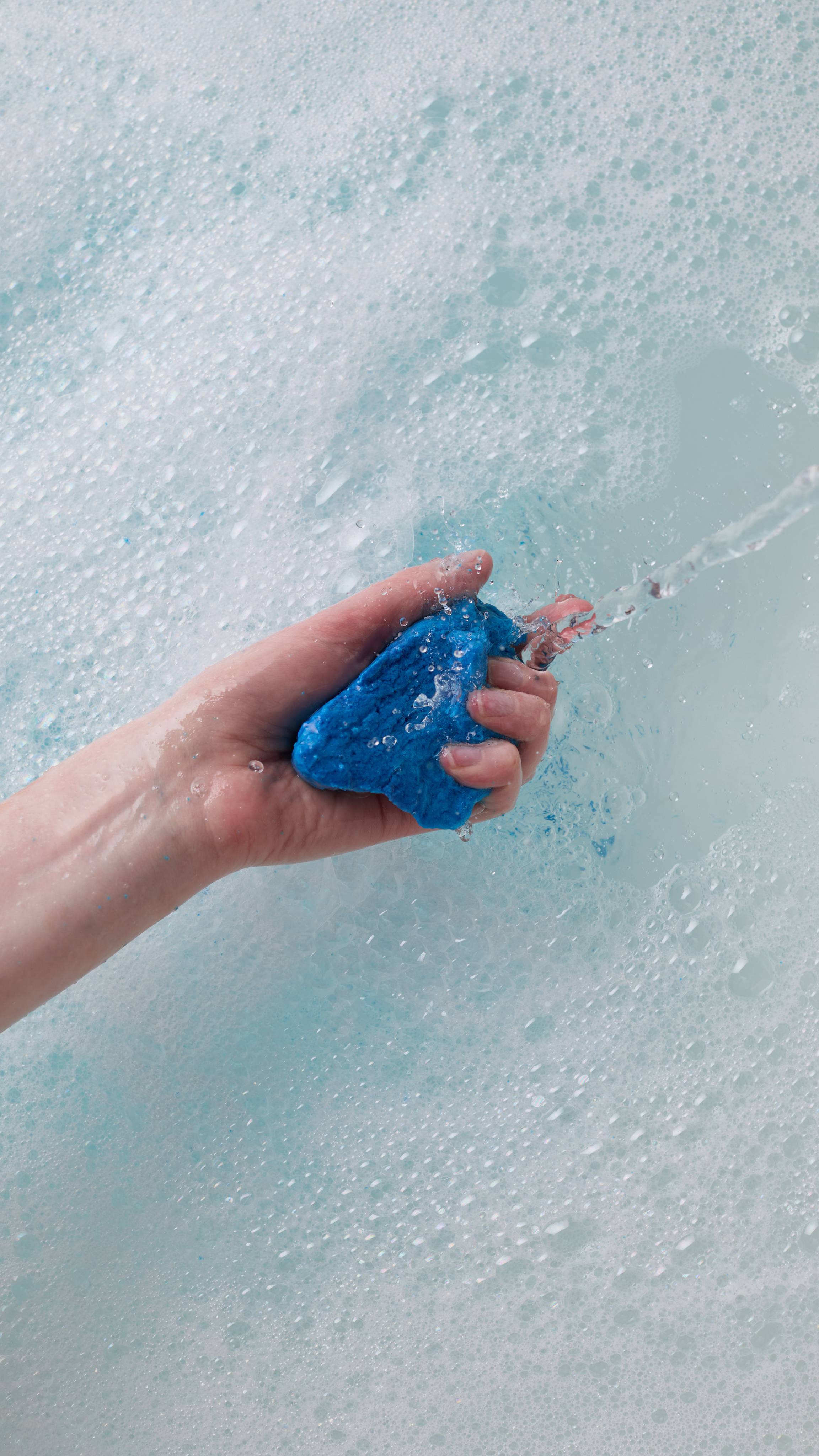ファーストスイム バブルバー | LUSH