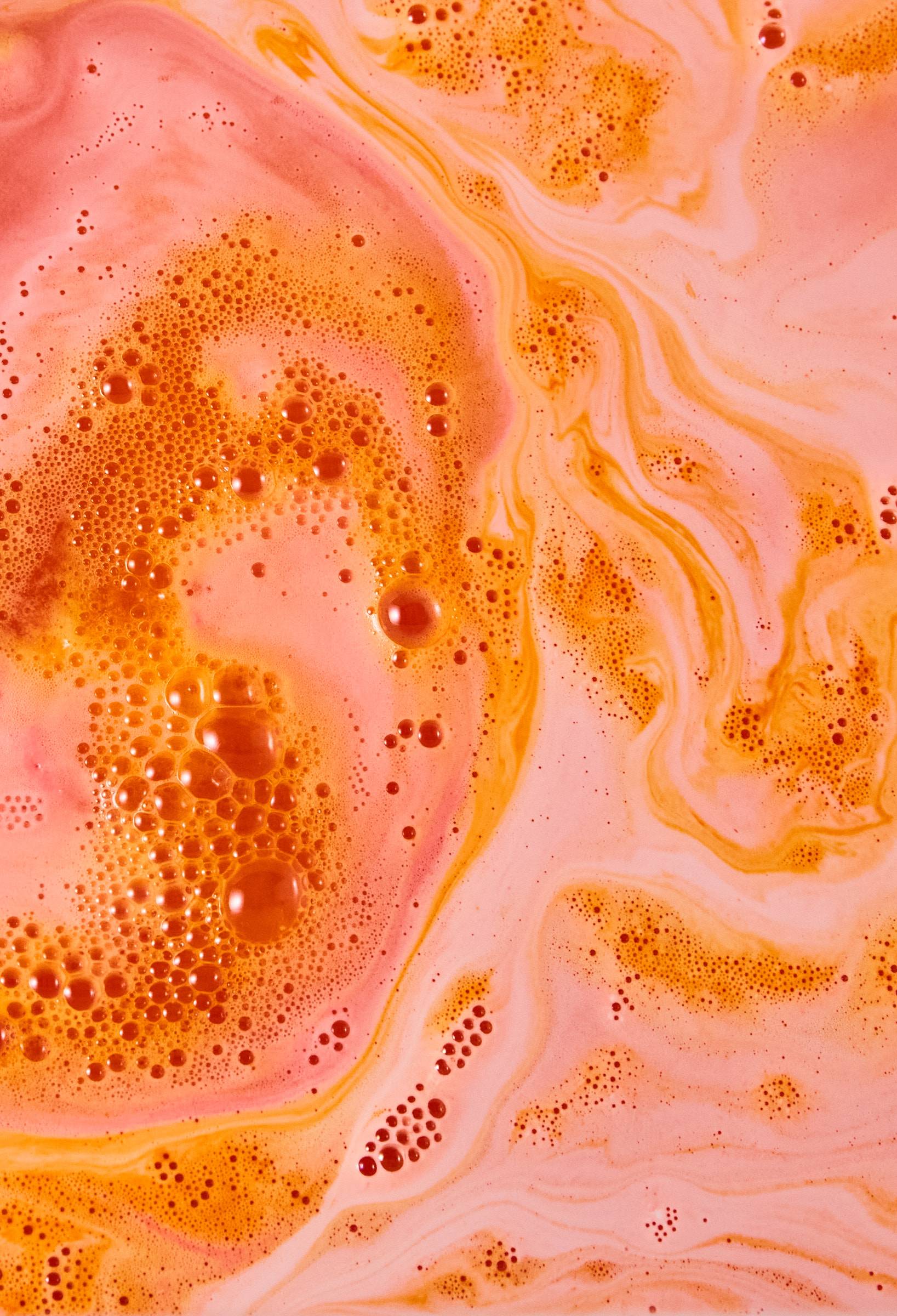 上品なブランド ドラゴン ブルーミング ギフト LUSH | 入浴剤・バスソルト