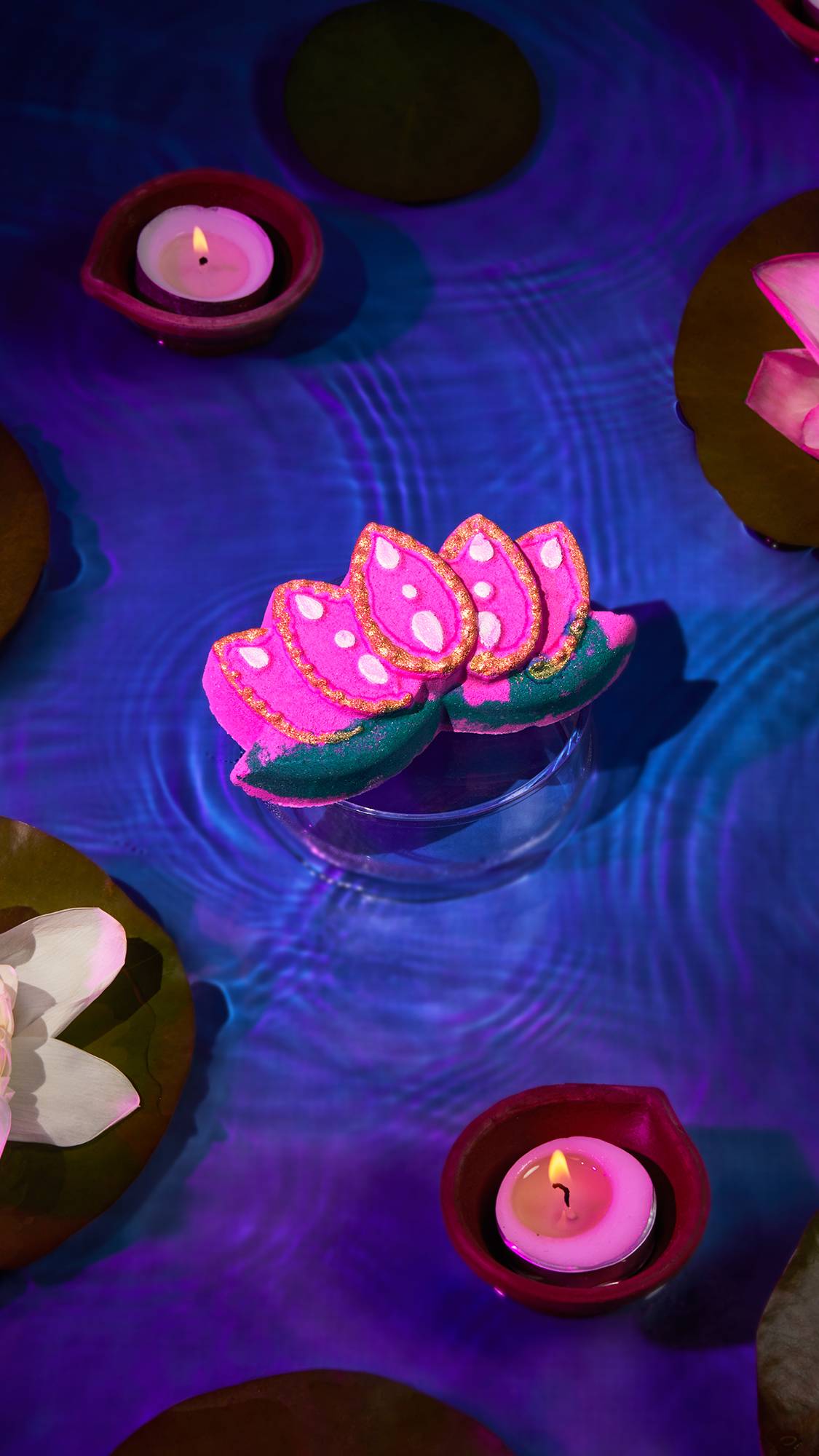 ロータスブロッサム バスボム | LUSH