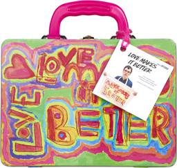 An image of LUSH | Love Makes It Better Tin | Pudełko prezentowe