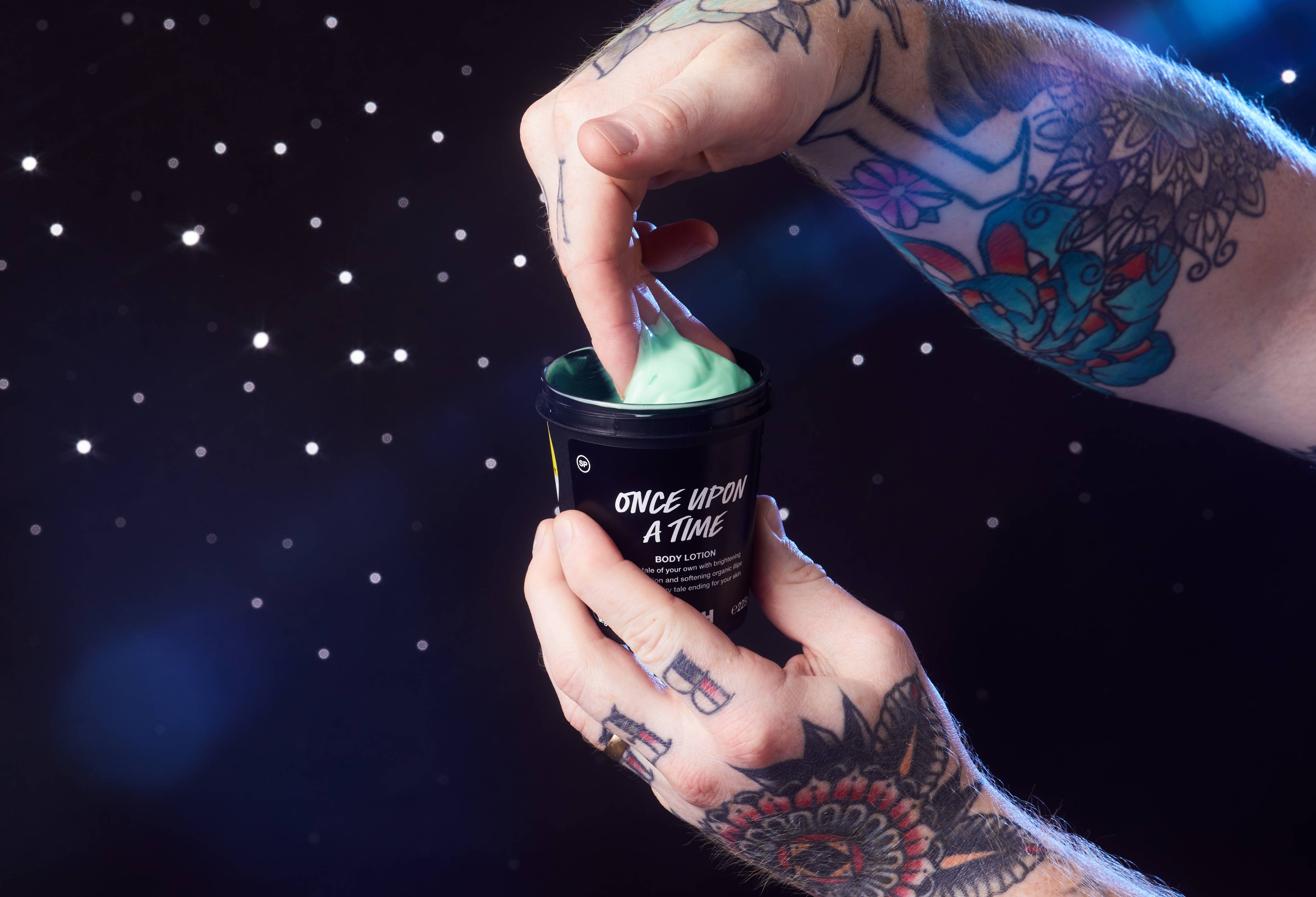 LUSHドリームランドギフト　オルゴール付！ラベンダー香るギフト ドリーミング オブ クリスマス ギフト - LUSH（ラッシュ）公式