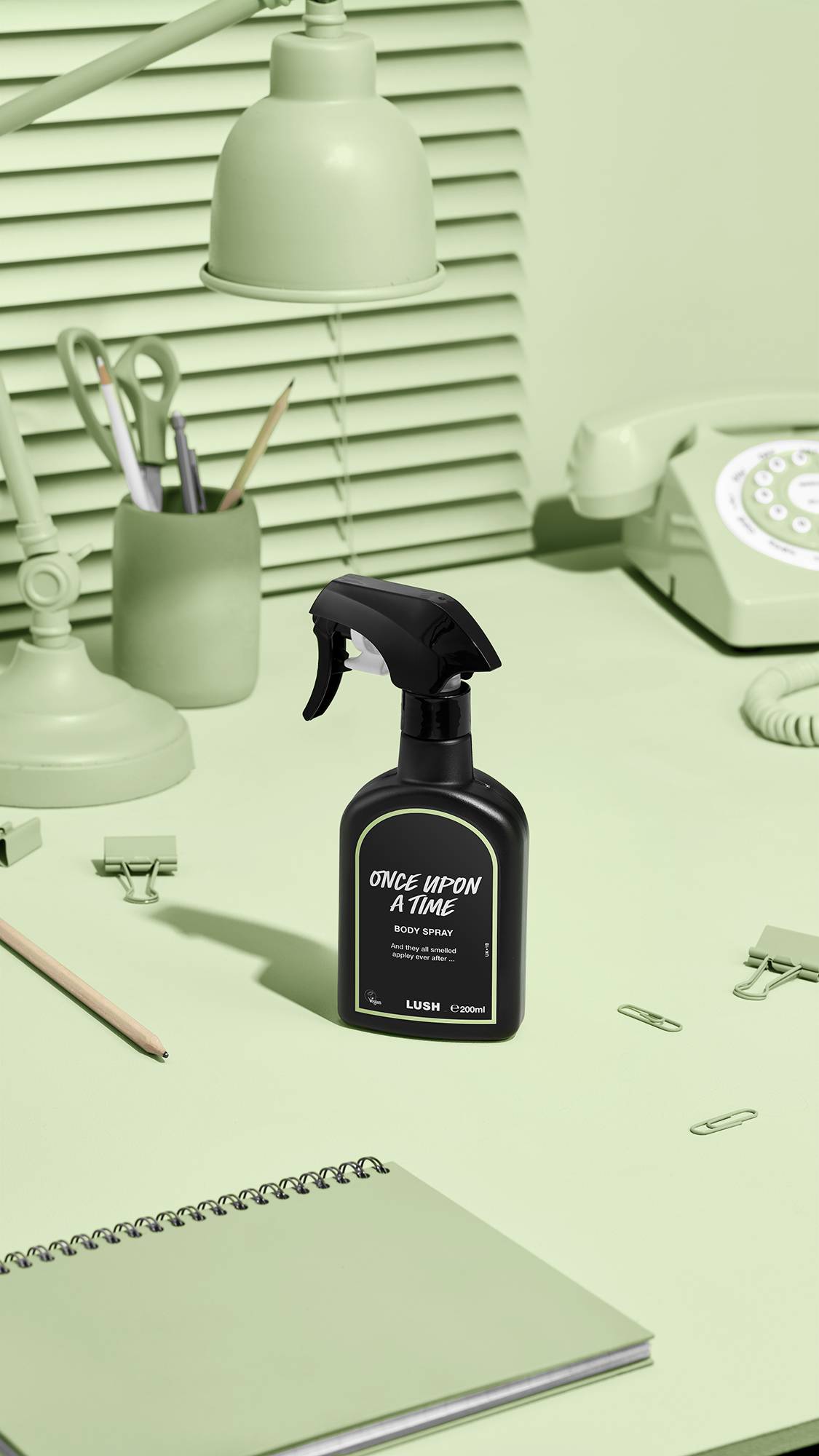 ワンス アポン ア タイム ボディスプレー | LUSH