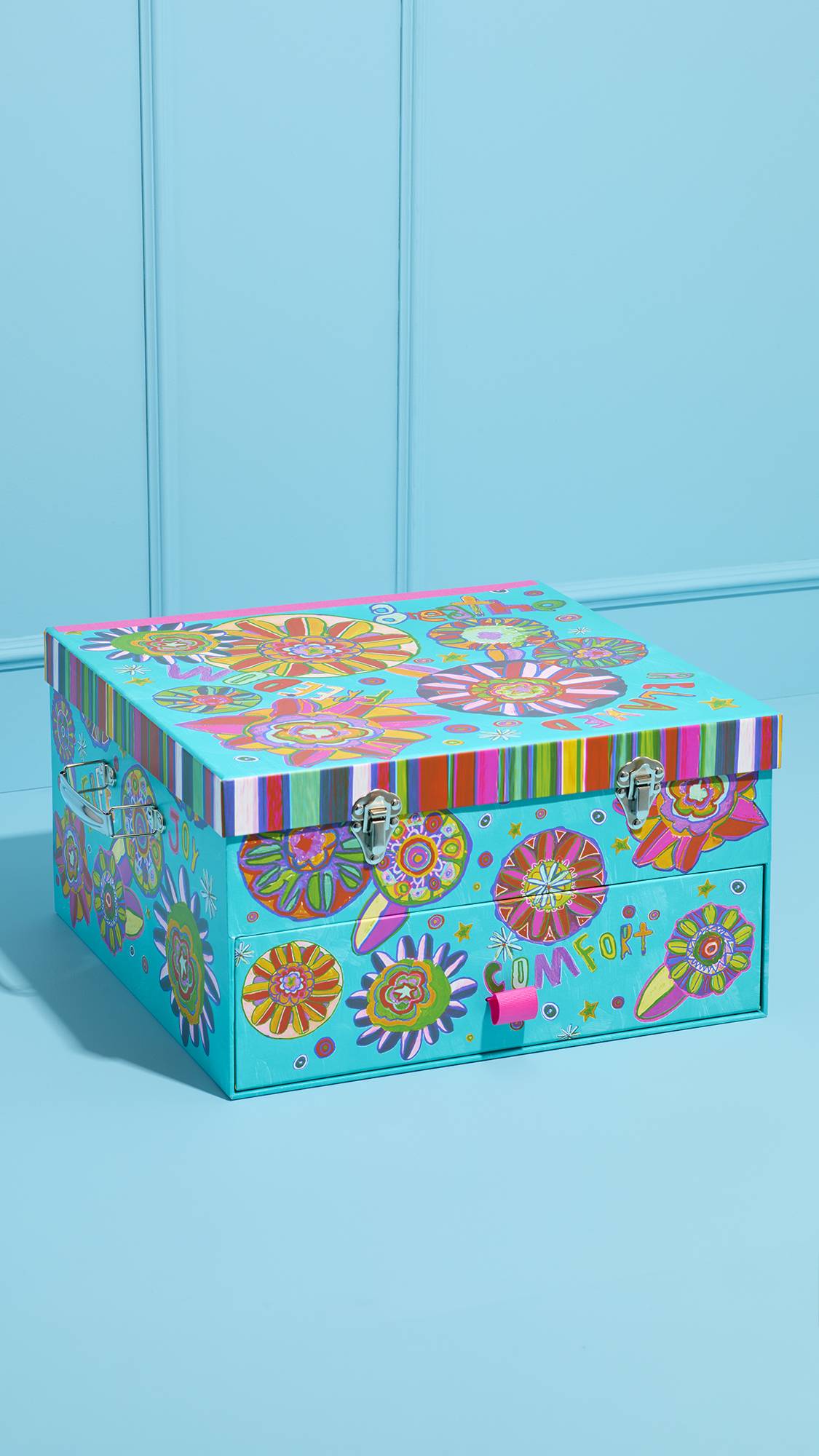 Peace And Love | Gift | LUSH