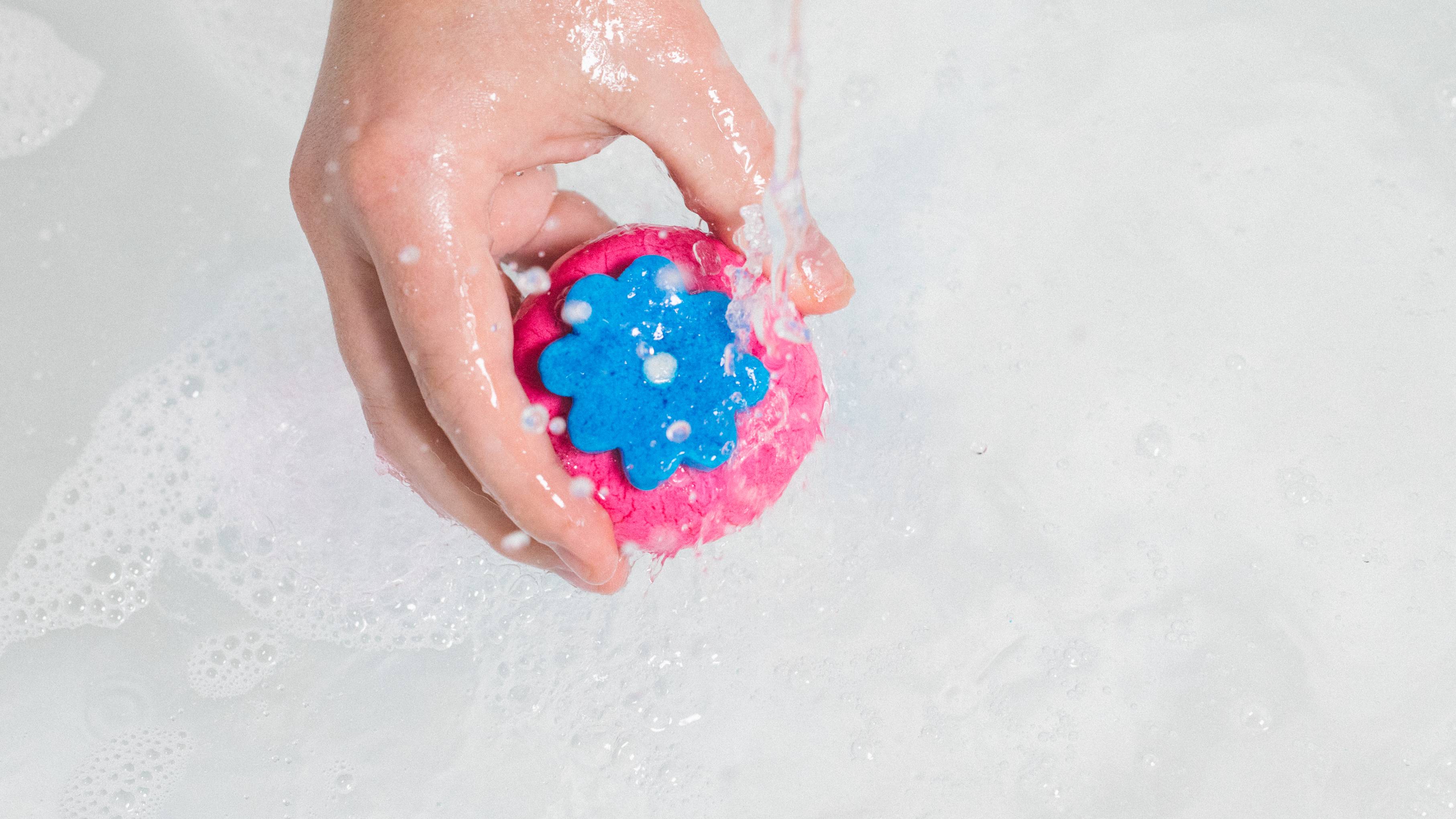 トリプルポップ バブルバー | LUSH トリプルポップ バブルバー | LUSH