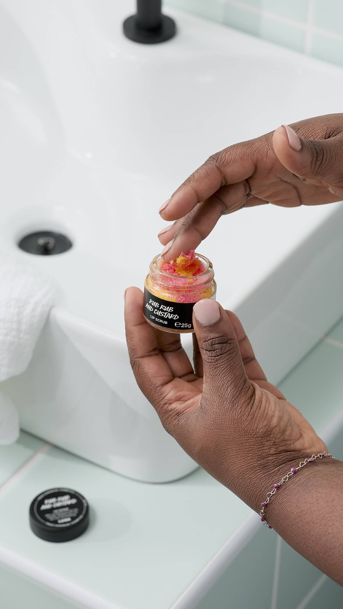 Rub Rub And Custard Lip Scrub