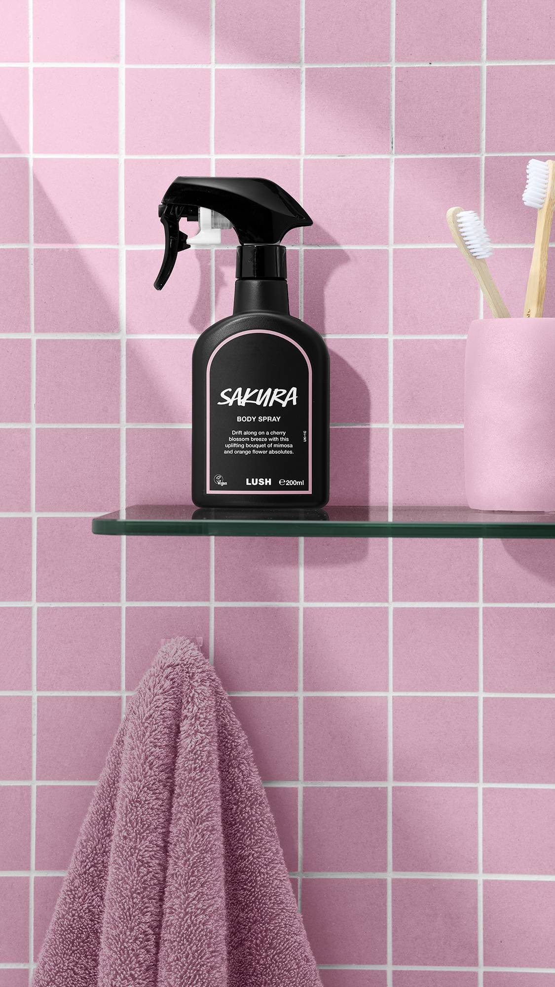 Lush ラッシュ ボディスプレー Sakura dirty sex bomb Sakura | Body Spray | LUSH