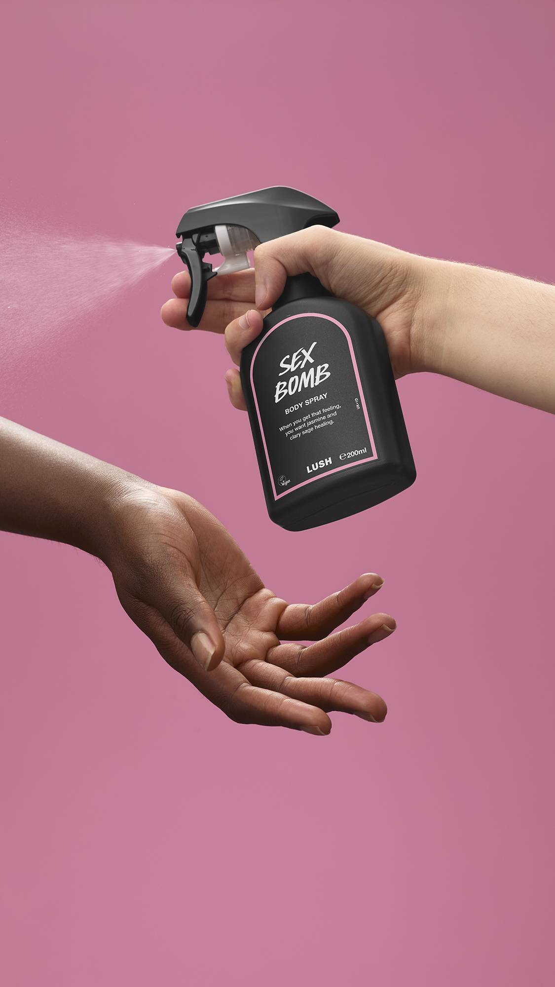 LUSH ラッシュ ヨガボム ボディスプレー ボディミスト 200ml セクシー・ダイナマイト ボディスプレー | LUSH