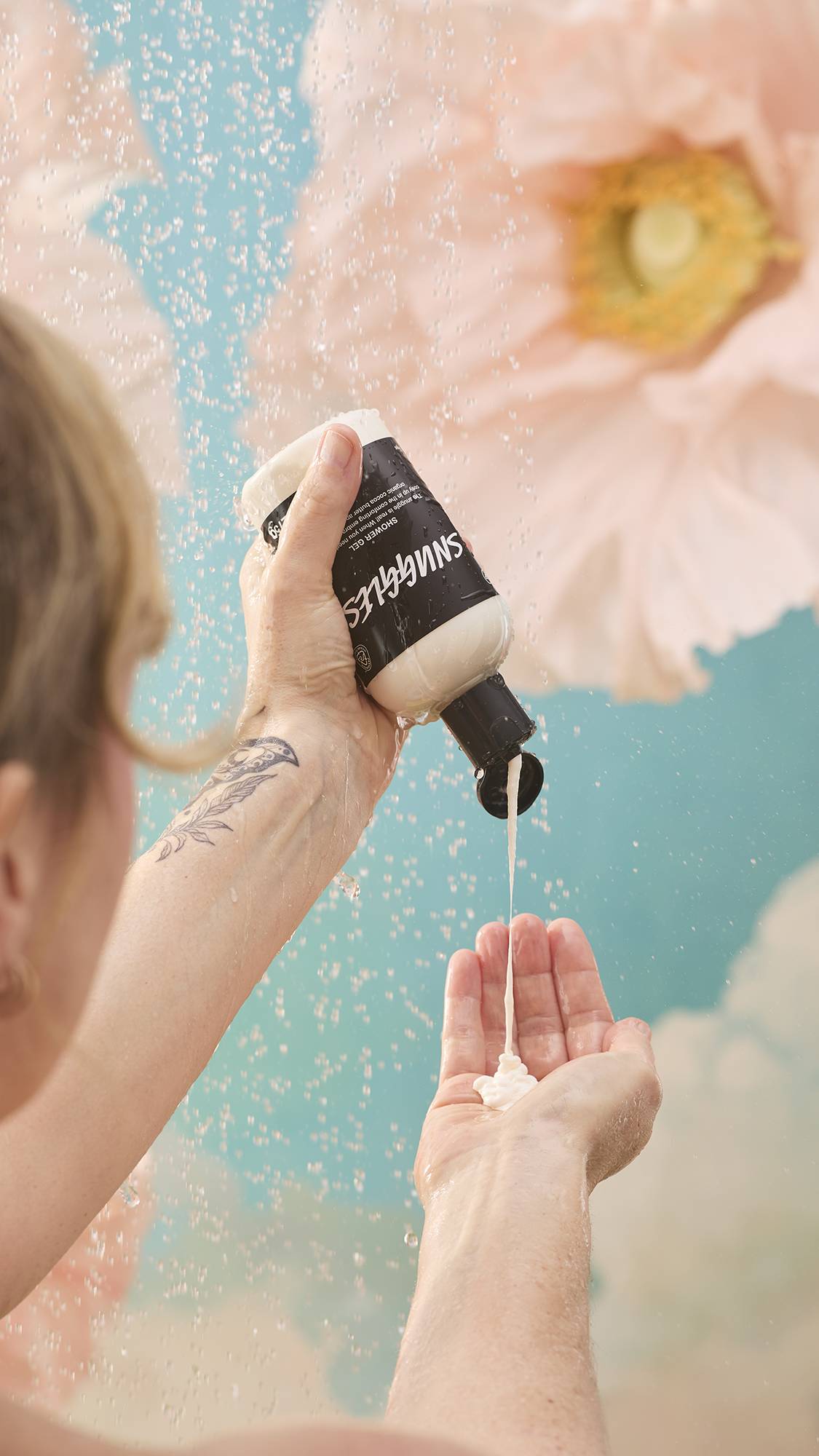 女の子向けプレゼント集結 スナグルズ シャワージェル LUSH | ボディソープ
