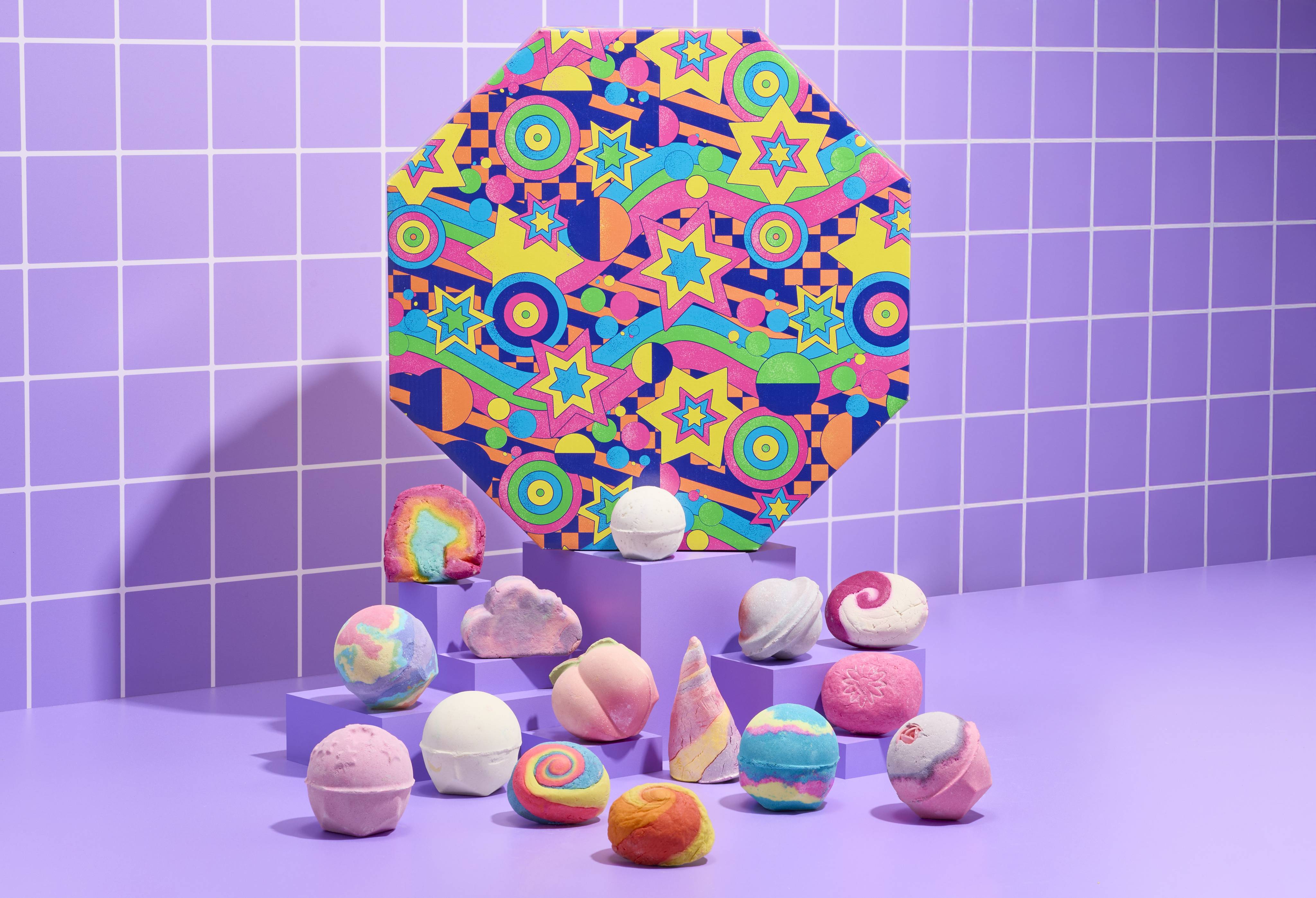 メル16761！未使用】LUSH ラッシュ アート オブ ベイジング ギフ メル16761様専用！未使用】LUSH ラッシュ アート オブ