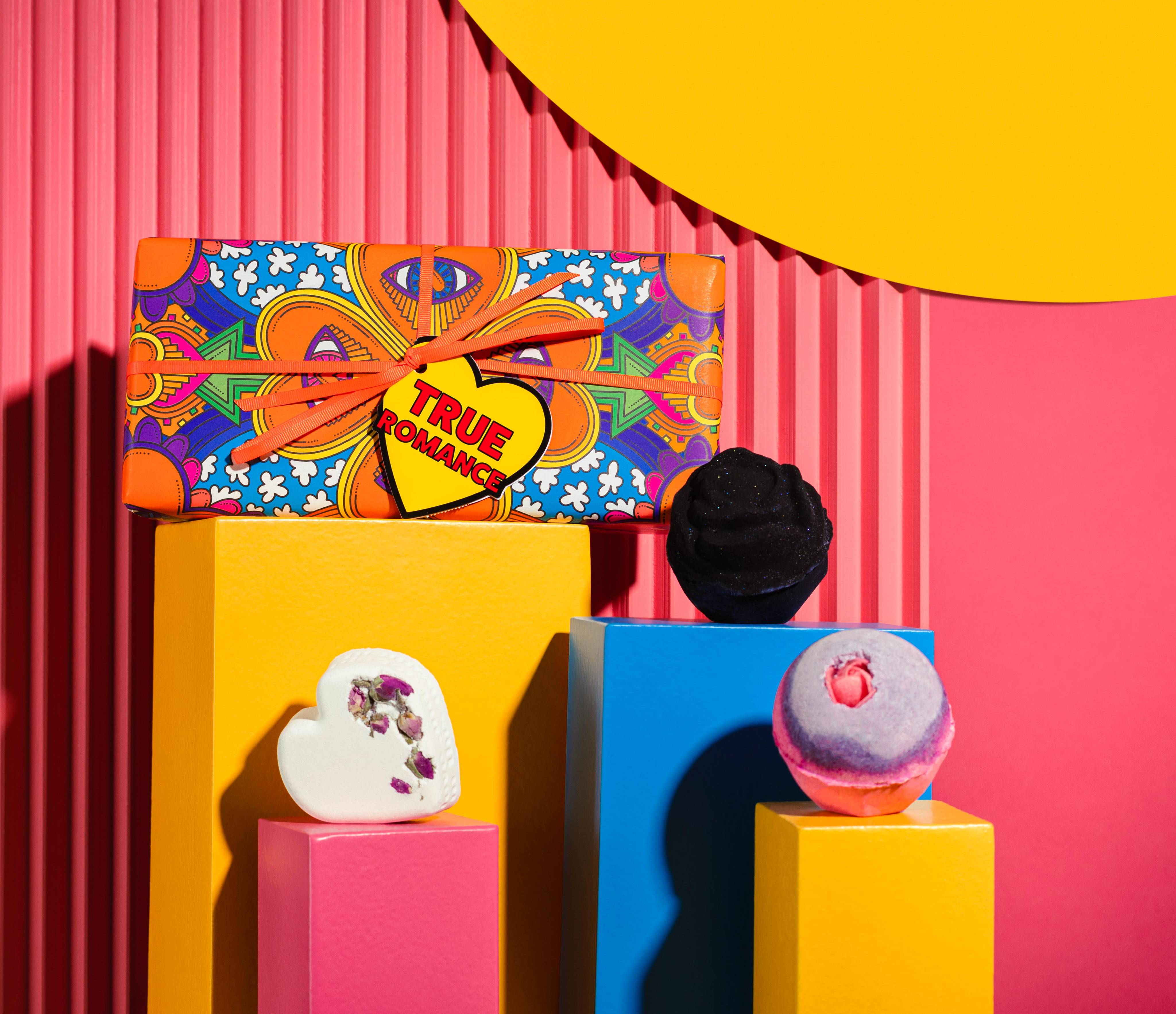 喜ばれる誕生日プレゼント トゥルーロマンティックギフト | LUSH 入浴剤・バスソルト